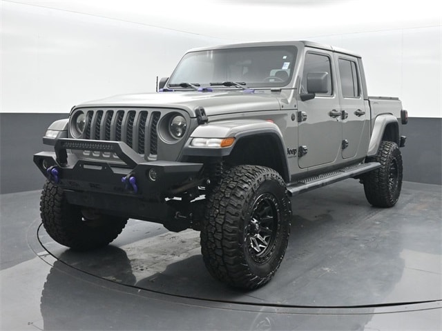 used 2020 Jeep Gladiator car, priced at $33,983