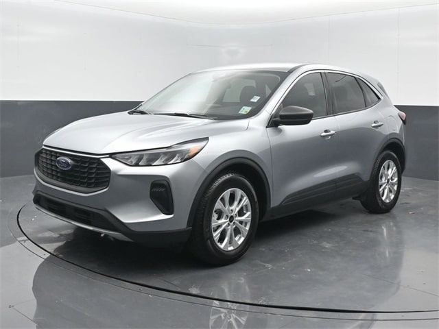 used 2024 Ford Escape car, priced at $22,249
