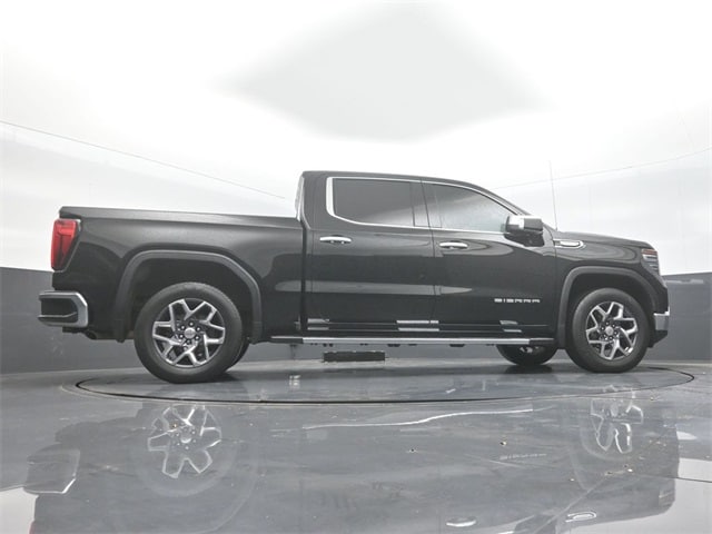 used 2022 GMC Sierra 1500 car, priced at $42,929