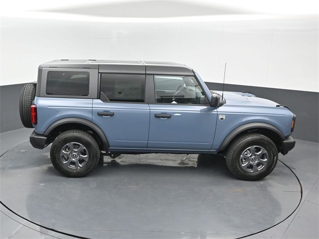 new 2025 Ford Bronco car, priced at $45,095