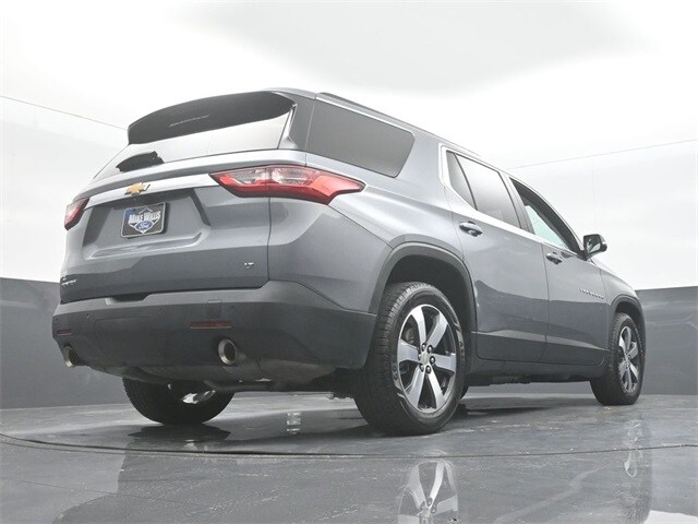 used 2020 Chevrolet Traverse car, priced at $23,582