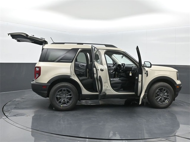 new 2024 Ford Bronco Sport car, priced at $27,685