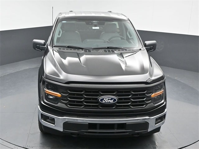 new 2025 Ford F-150 car, priced at $41,389