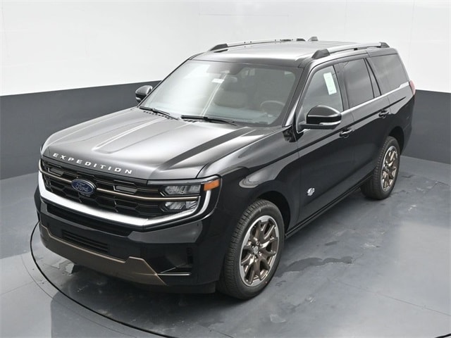 new 2025 Ford Expedition car, priced at $86,795