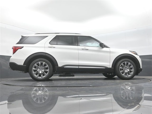 new 2025 Ford Explorer car, priced at $50,686