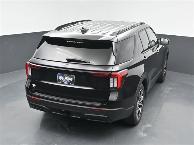 new 2025 Ford Explorer car, priced at $43,615