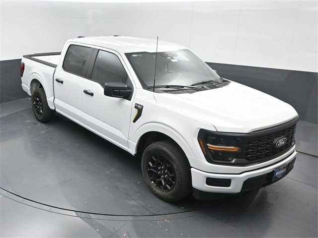 new 2025 Ford F-150 car, priced at $40,795