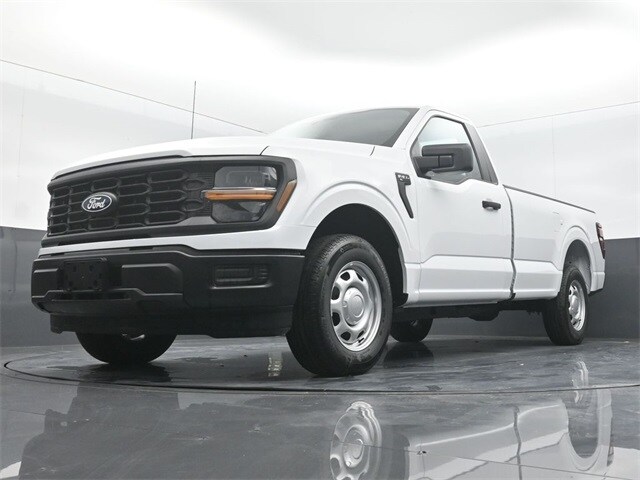 new 2024 Ford F-150 car, priced at $38,278