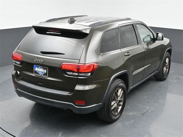 used 2016 Jeep Grand Cherokee car, priced at $14,626