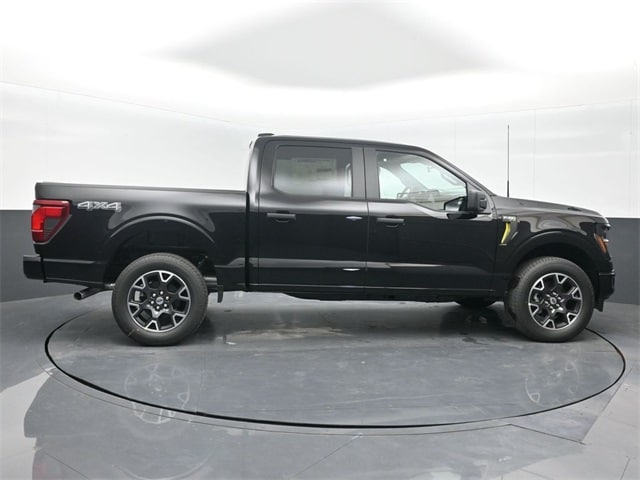 new 2025 Ford F-150 car, priced at $50,978
