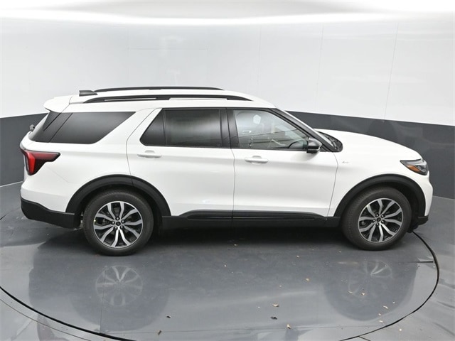 new 2025 Ford Explorer car, priced at $43,405