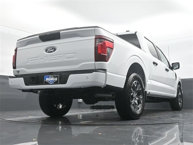 new 2024 Ford F-150 car, priced at $40,670