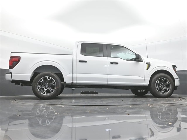 new 2024 Ford F-150 car, priced at $48,522