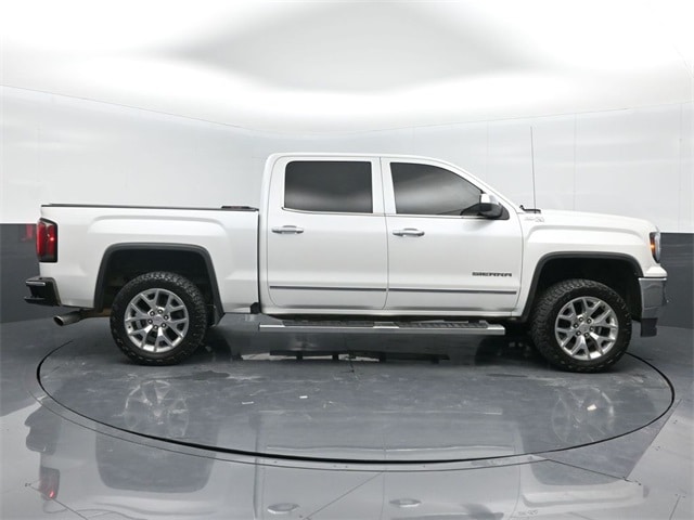 used 2018 GMC Sierra 1500 car, priced at $35,258