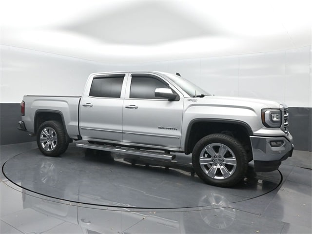 used 2018 GMC Sierra 1500 car, priced at $32,180