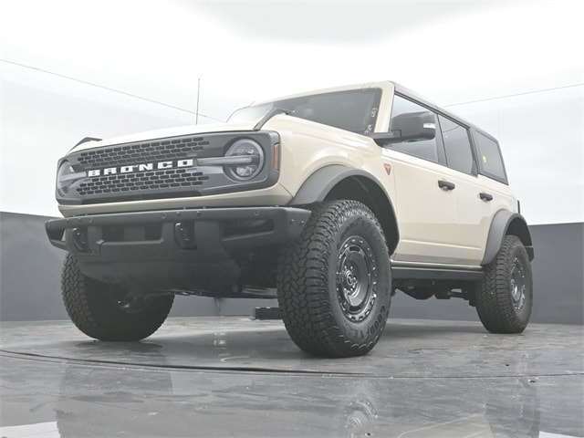 new 2025 Ford Bronco car, priced at $66,960