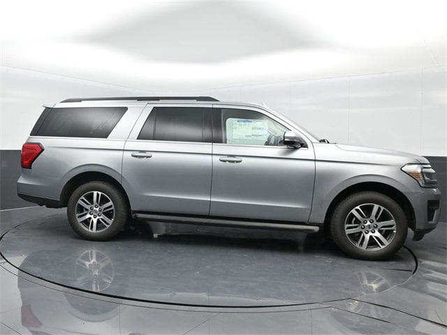 new 2024 Ford Expedition car, priced at $61,125