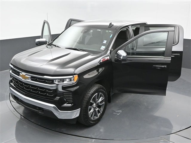 used 2023 Chevrolet Silverado 1500 car, priced at $42,986