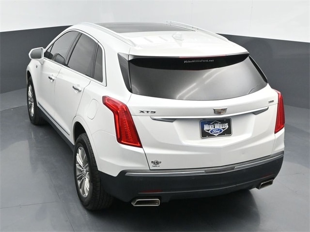 used 2019 Cadillac XT5 car, priced at $15,227