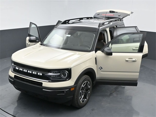 new 2024 Ford Bronco Sport car, priced at $32,325