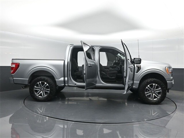 used 2022 Ford F-150 car, priced at $31,933