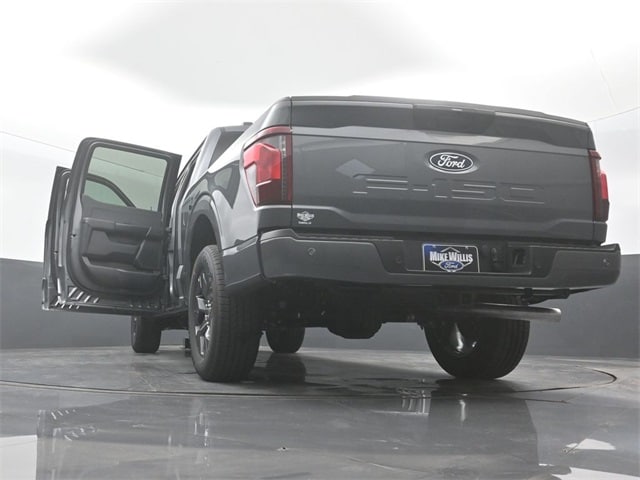 new 2025 Ford F-150 car, priced at $45,230