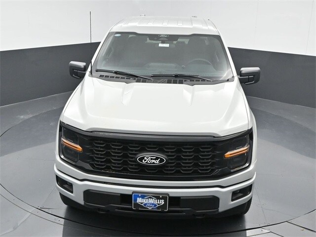 new 2024 Ford F-150 car, priced at $49,179