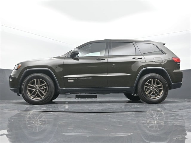 used 2016 Jeep Grand Cherokee car, priced at $14,626