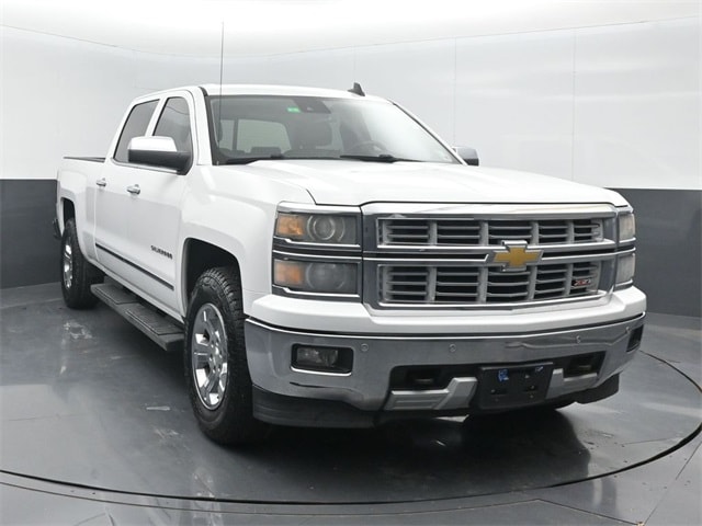 used 2015 Chevrolet Silverado 1500 car, priced at $23,370