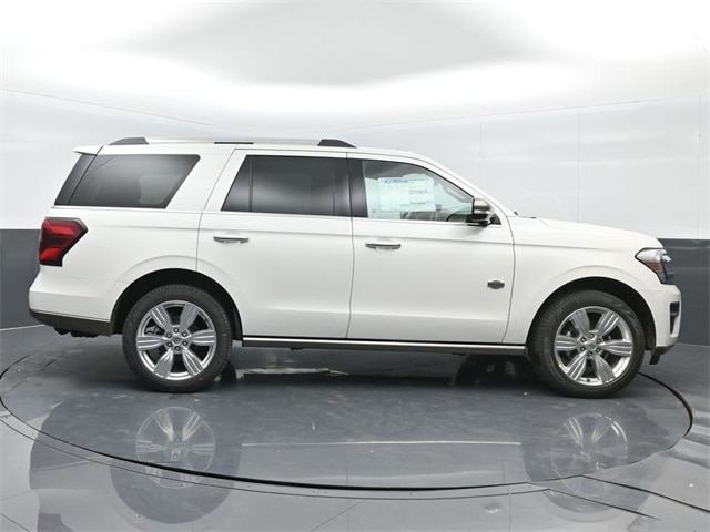 new 2024 Ford Expedition car, priced at $73,550