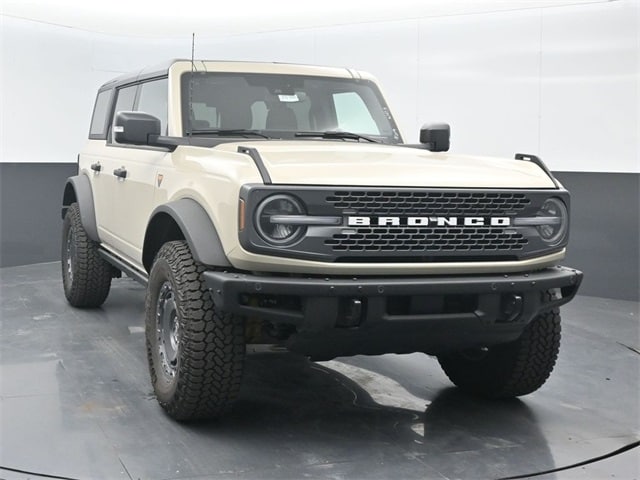 new 2025 Ford Bronco car, priced at $66,960