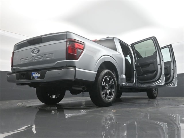 new 2025 Ford F-150 car, priced at $43,083