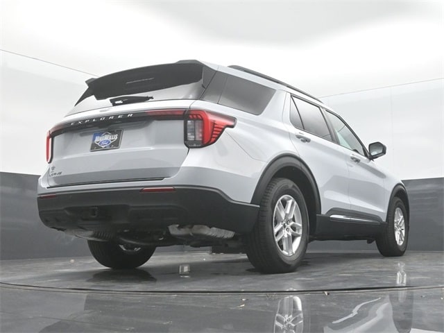 new 2025 Ford Explorer car, priced at $37,645