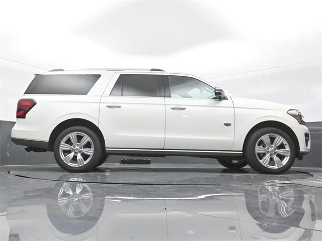 new 2024 Ford Expedition car, priced at $76,445