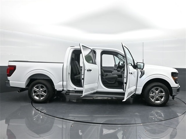 new 2024 Ford F-150 car, priced at $48,355