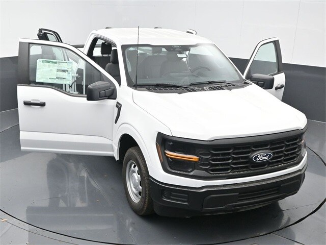 new 2024 Ford F-150 car, priced at $39,684