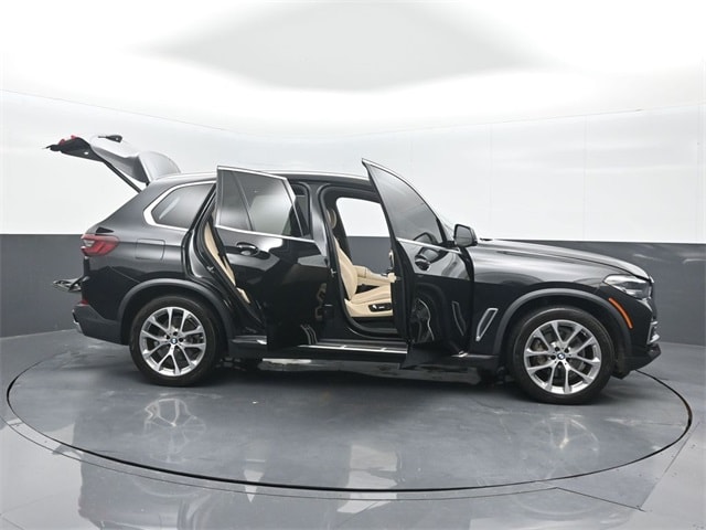 used 2021 BMW X5 car, priced at $34,293