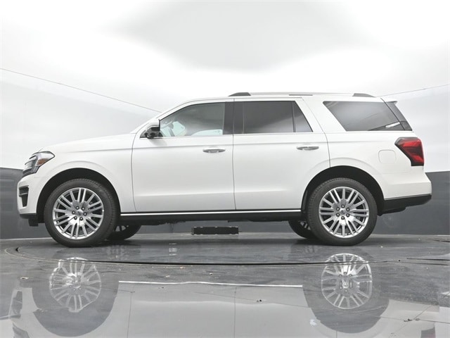 new 2024 Ford Expedition car, priced at $64,395