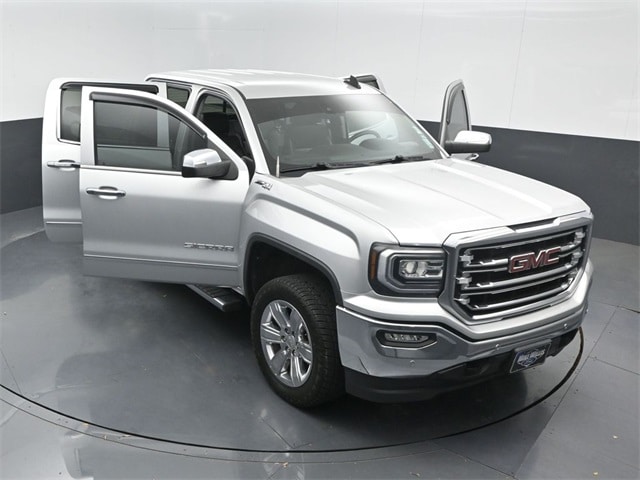 used 2018 GMC Sierra 1500 car, priced at $32,180