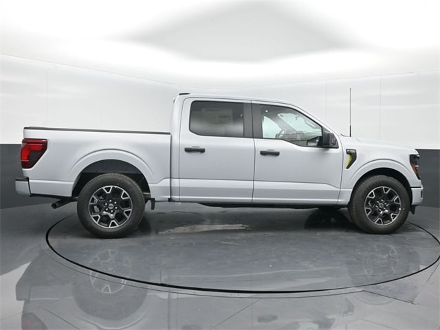 new 2025 Ford F-150 car, priced at $47,780