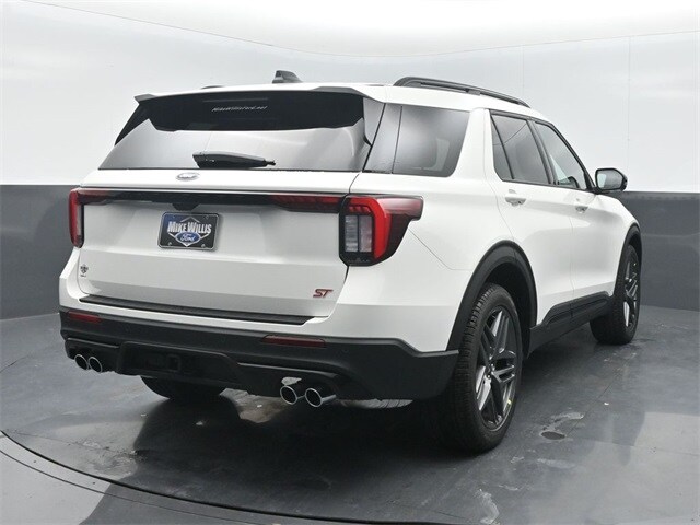 new 2025 Ford Explorer car, priced at $54,660