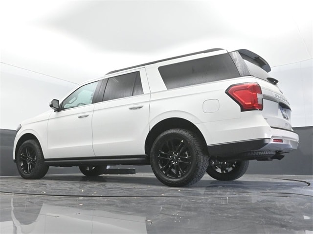 new 2024 Ford Expedition car, priced at $59,950