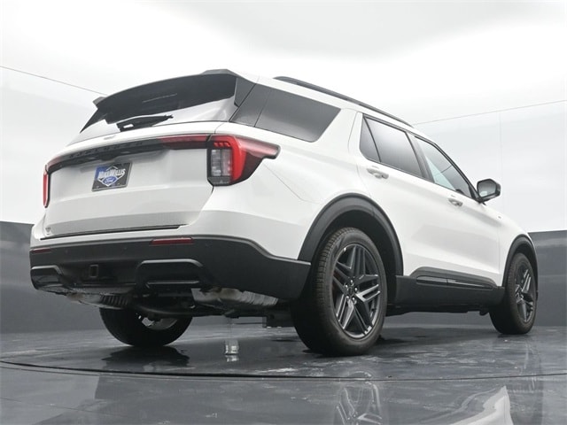 new 2025 Ford Explorer car, priced at $47,240