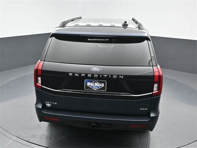 new 2025 Ford Expedition car, priced at $71,705