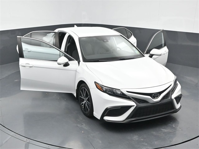used 2022 Toyota Camry car, priced at $25,499