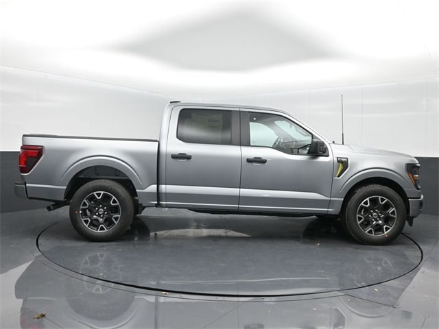 new 2024 Ford F-150 car, priced at $44,996