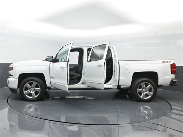 used 2018 Chevrolet Silverado 1500 car, priced at $22,900