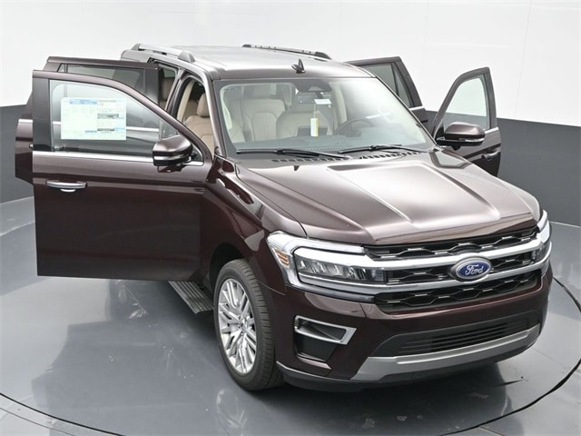 new 2024 Ford Expedition car, priced at $64,895