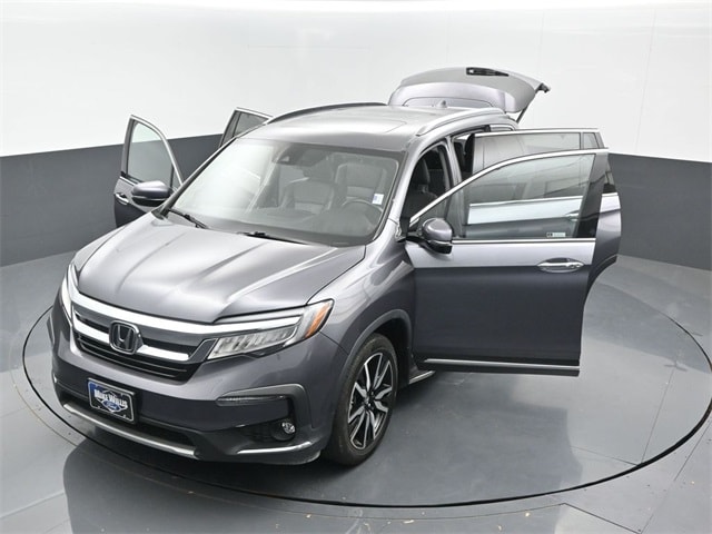 used 2021 Honda Pilot car, priced at $32,189