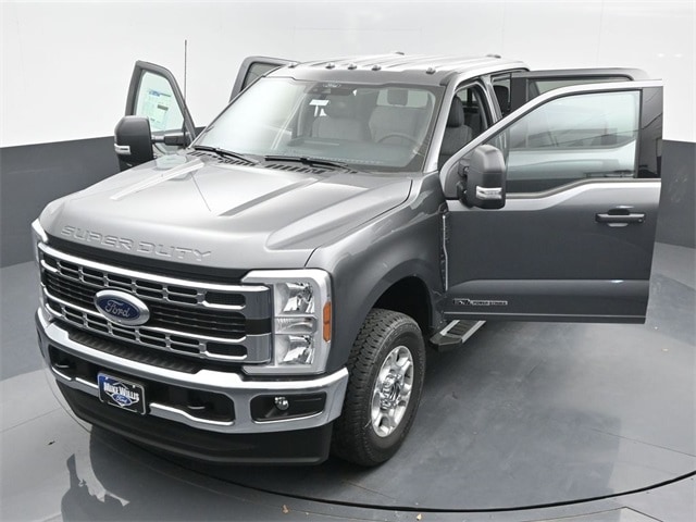 new 2025 Ford Super Duty car, priced at $71,720